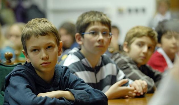 Videokonferencija ucenika Osnovne skole Sveti Ilija i 1. osnovne skole Varazdin s ucenicima iz Vukovara. Učenici, djeca