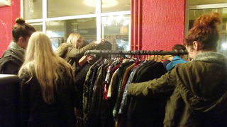 Buvljak u Q baru Buvljak u Q baru