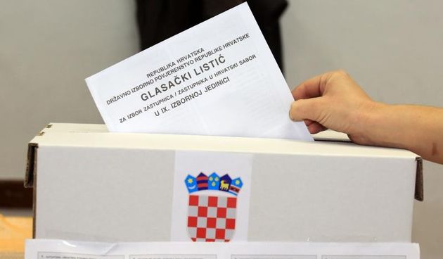 Izbori za 8. saziv hrvatskog sabora. Glasovanje. Photo: Duško Jaramaz/PIXSELL