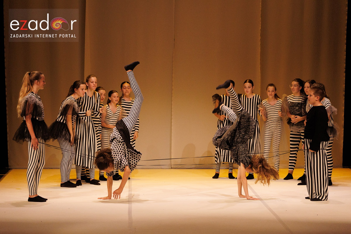 Premijera predstave “Laštik” Kazališne udruge Igrajmo se @ HNK Zadar