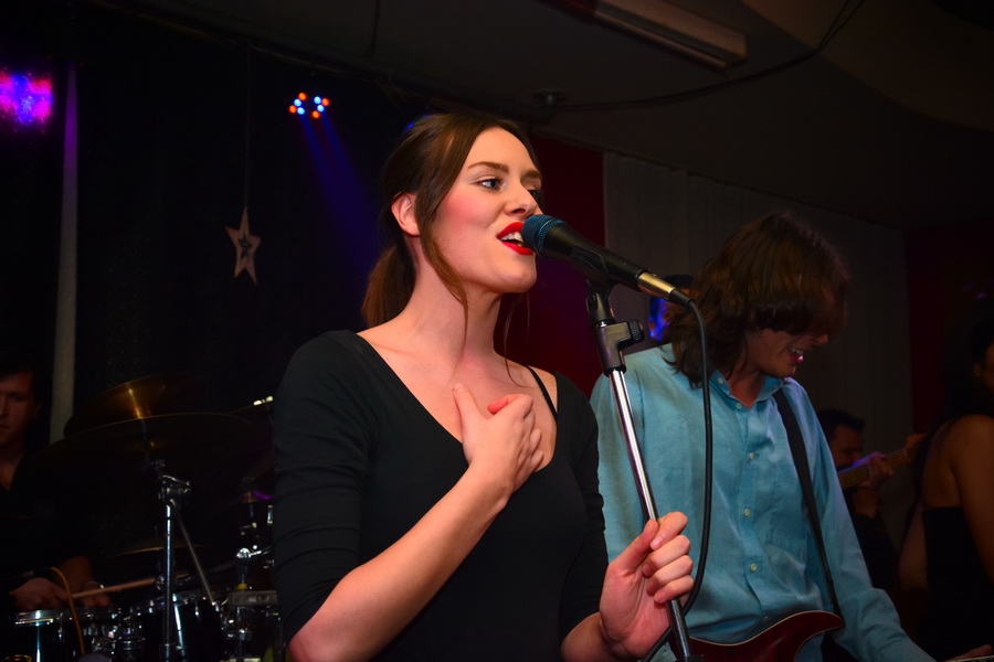 Silente @ Qbar, foto: Iva Perinčić Silente @ Qbar, foto: Iva Perinčić