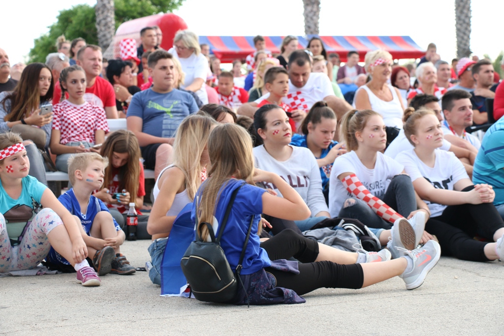 Virski navijači podržali Vatrene Virski navijači podržali Vatrene