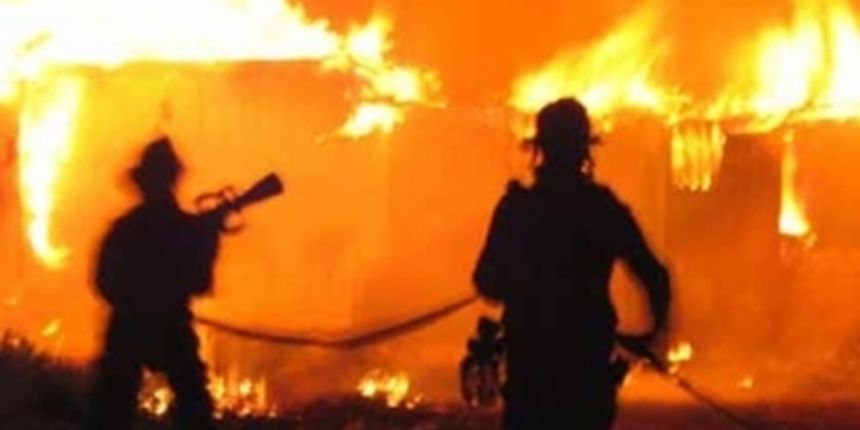 Požar – vatrogasci (Foto: Index.hr) Požar – vatrogasci (Foto: Index.hr)