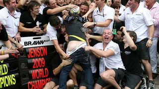 Proslava naslova prvaka F1 Jensona Buttona i Brawn GP-a (foto www.f1-live.com)