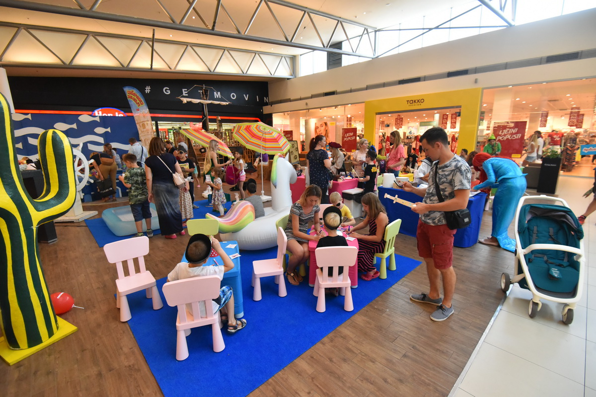 Supernova: Adio školo i dodjela ključeva dobitniku nagradne igre Supernova: Adio školo i dodjela ključeva dobitniku nagradne igre