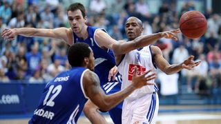 U KC Drazen Petrovic odigrana utakmica poluzavrsnice doigravanja KK Cibona – KK Zadar 87-81. Photo: Slavko Midzor/PIXSELL U KC Drazen Petrovic odigrana utakmica poluzavrsnice doigravanja KK Cibona – KK Zadar 87-81. Photo: Slavko Midzor/PIXSELL