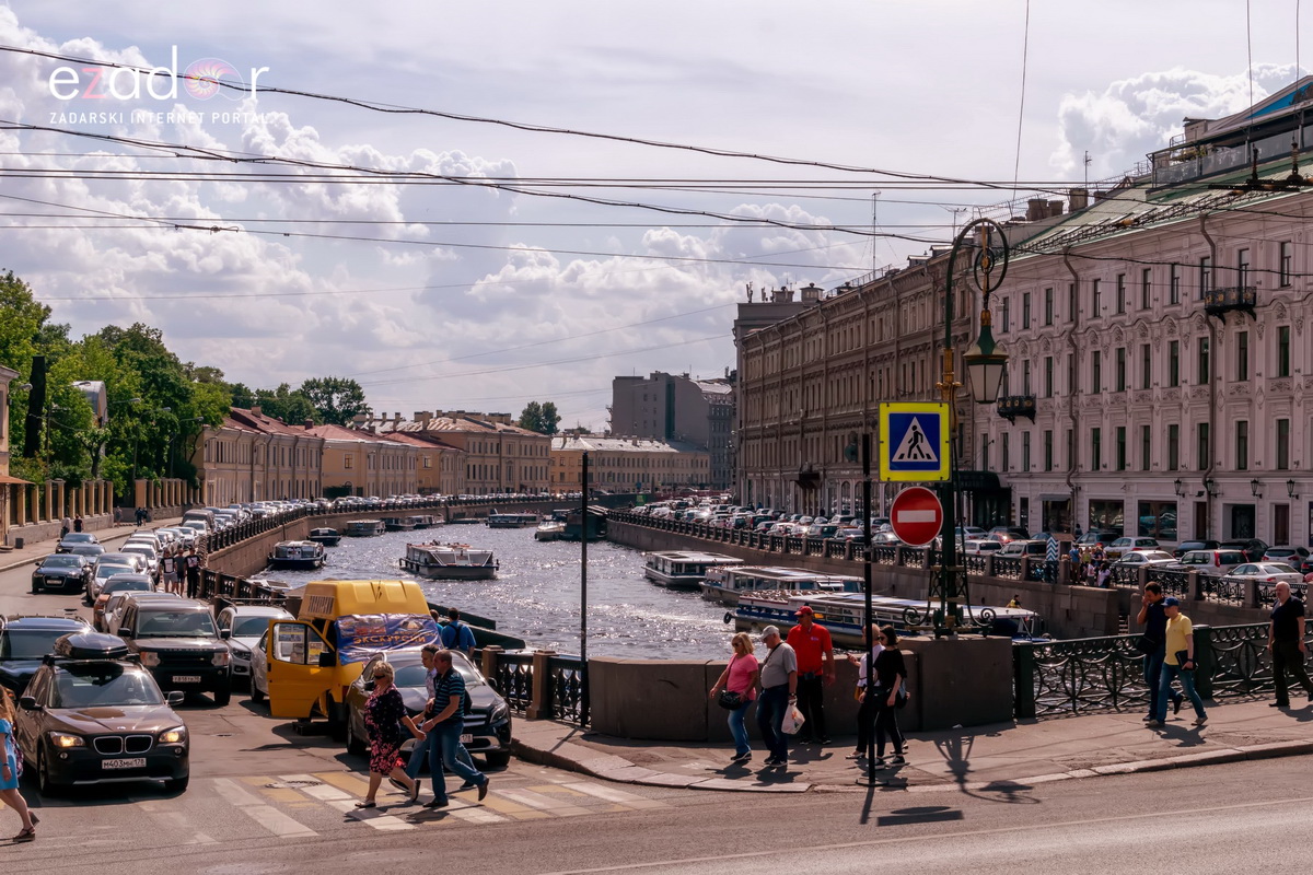 Đir po čudesno lijepom St. Petersburgu Đir po čudesno lijepom St. Petersburgu