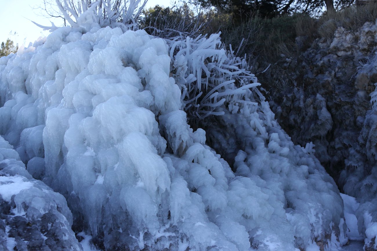 Šetnja po zaleđenom i bajkovitim Vranskim jezerom Šetnja po zaleđenom i bajkovitim Vranskim jezerom