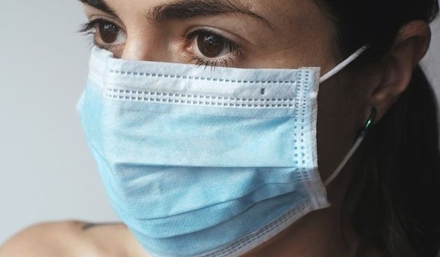 Maska, koronavirus ilustracija