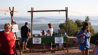 Na vidikovcu Kamenjak održava se 8. sajam “Luka i igara” Na vidikovcu Kamenjak održava se 8. sajam “Luka i igara”