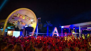 Aquarius: After beach party i Fresh island opening Aquarius: After beach party i Fresh island opening