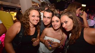 Subotnja zabava u Noštromo i Vagabundo barovima na Viru ; foto Iva Perinčić