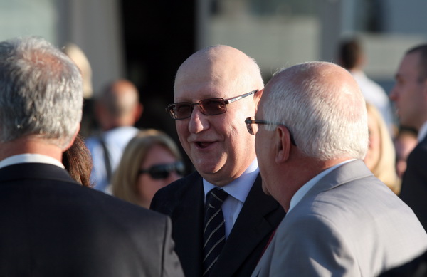 Zadar, 040512.
Falkensteiner Hotel & Spa Iadera u Punta Skali u Petrcanima kraj Zadra. Investicija vrijedna 160 milijuna eura prema rijecima celnih ljudi isplatila se. Hotel koji je otvoren lani u srpnju, danas je otvoren i sluzbeno. Na otvorenju su bile Zadar, 040512.
Falkensteiner Hotel & Spa Iadera u Punta Skali u Petrcanima kraj Zadra. Investicija vrijedna 160 milijuna eura prema rijecima celnih ljudi isplatila se. Hotel koji je otvoren lani u srpnju, danas je otvoren i sluzbeno. Na otvorenju su bile