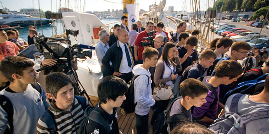 “Kraljica mora” u Zadru, 12. svibnja 2011. (foto:Saša Čuka) “Kraljica mora” u Zadru, 12. svibnja 2011. (foto:Saša Čuka)
