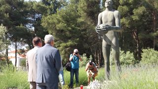 23. obljetnica smrti Krešimira Ćosića 23. obljetnica smrti Krešimira Ćosića