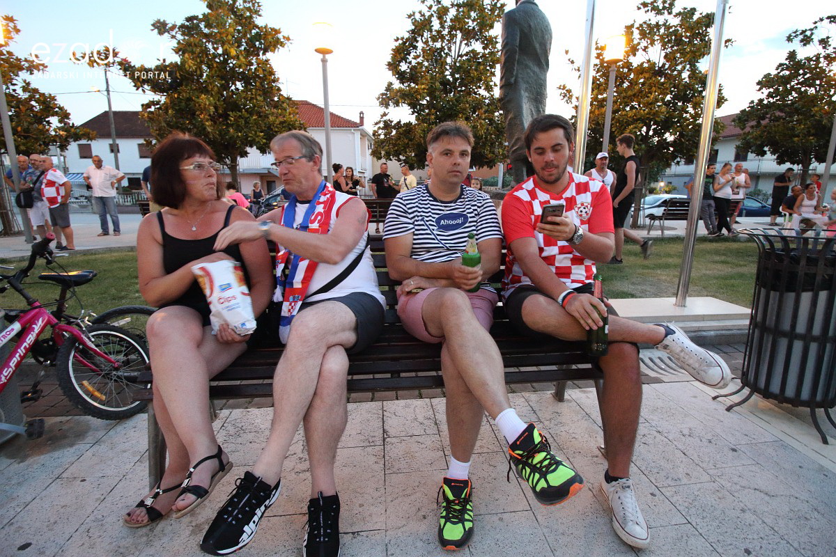 Bibinje: Navijanje za Vatrene i fešta nakon pobjede nad Rusijom