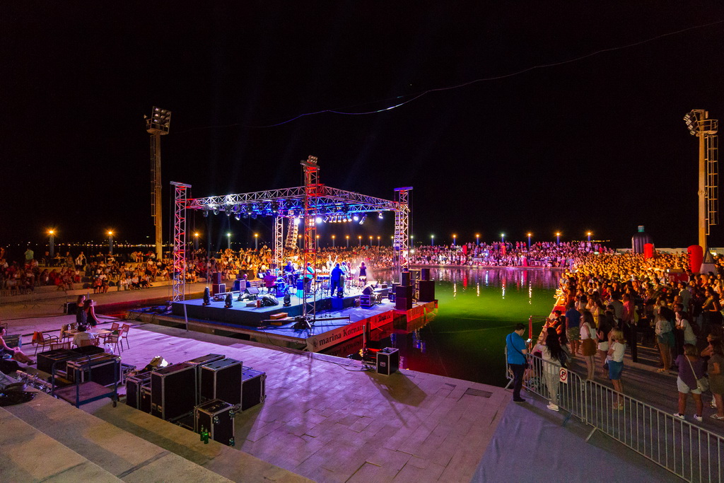 Doris Dragović @ Aquatic Beach Club Biograd na Moru Doris Dragović @ Aquatic Beach Club Biograd na Moru