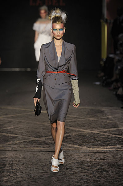 Viviene Westvood kolekcija proljeće/ljeto 2012.