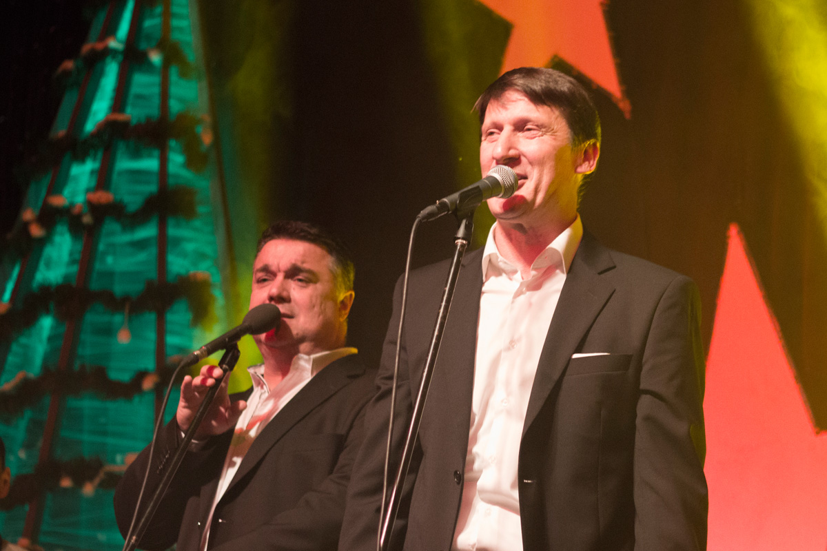 Božićni koncert Tomislava Bralića i klape Intrade u zadarskom klubu Arsenal 25. prosinca 2016.