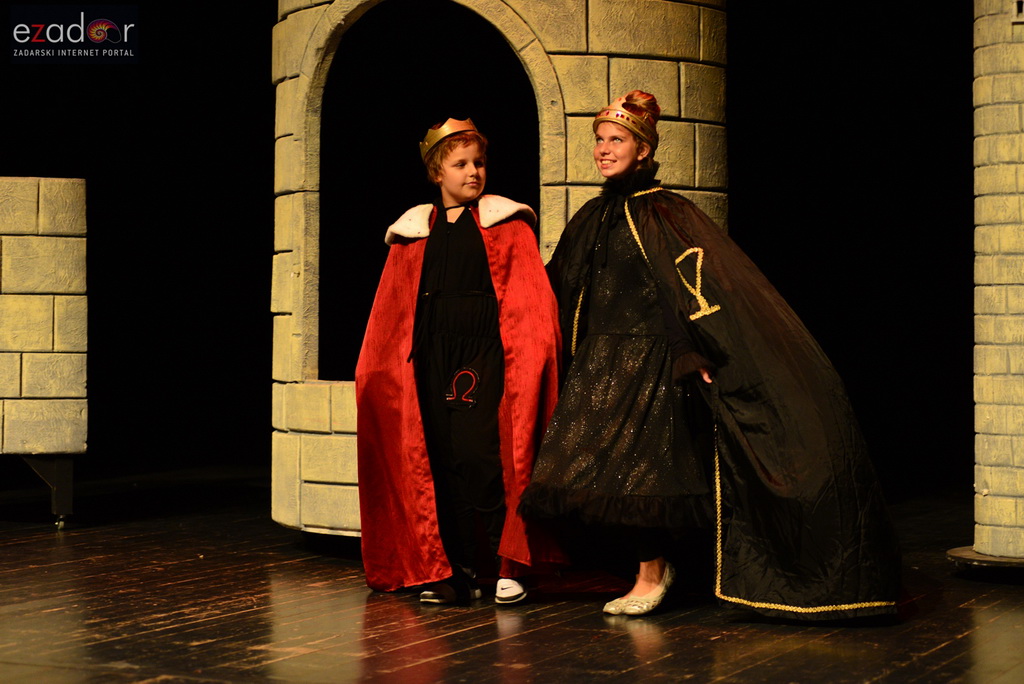 Premijera predstave “Snjeguljica” u izvedbi polaznika “Donatoline 1” Premijera predstave “Snjeguljica” u izvedbi polaznika “Donatoline 1”