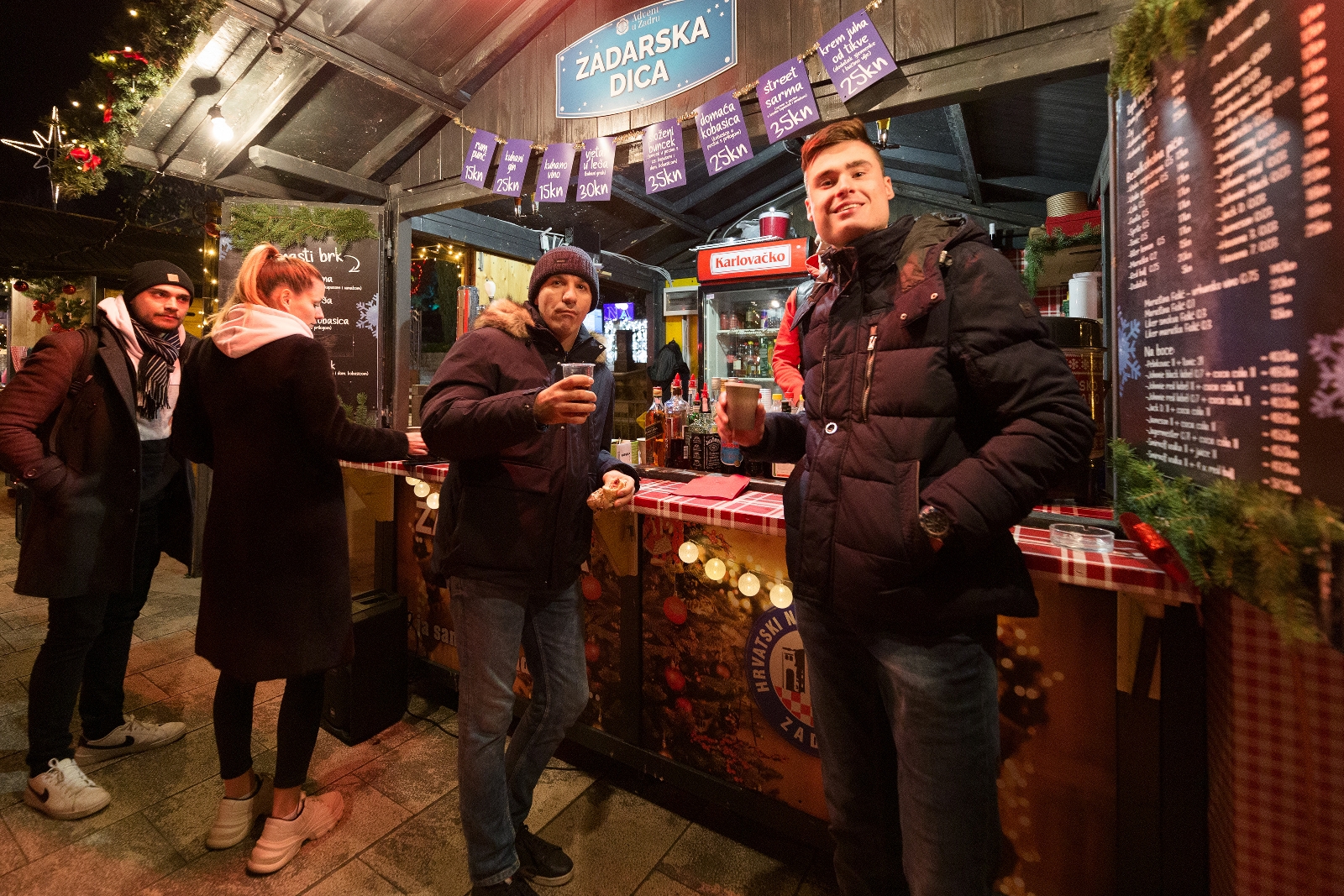 Fotogalerija: Ponedjeljak na Adventu u Zadru