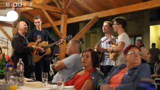 Bibinjci gradišćanskim Hrvatima darovali 1.82 metara visok kip sv. Roka Bibinjci gradišćanskim Hrvatima darovali 1.82 metara visok kip sv. Roka