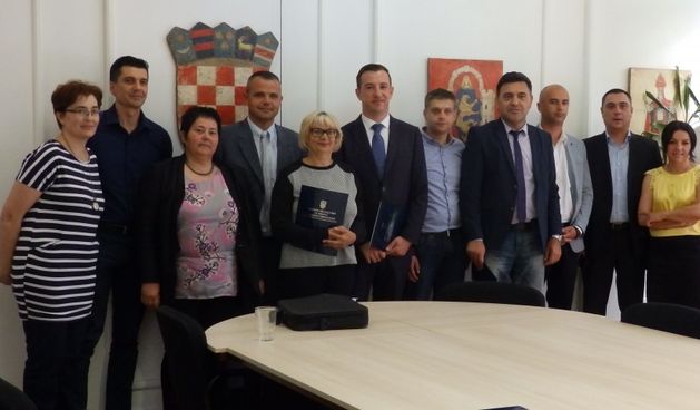 Gradu Benkovcu 300.000 kuna potpore za sanaciju javne gusterne u Lisičiću