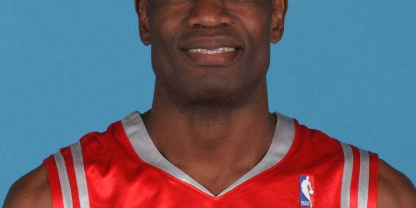 Dikembe Mutombo (Foto: sportshumanitarian.com) Dikembe Mutombo (Foto: sportshumanitarian.com)