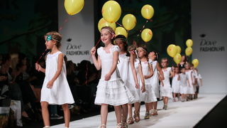 Zagreb, 300911.
Zagrebacki velesajam.
Modna revija Dove Fashion.hr proljece – ljeto 2012.
Na slici: revija AMR for Bambi.
Foto: Biljana Gaurina / CROPIX Zagreb, 300911.
Zagrebacki velesajam.
Modna revija Dove Fashion.hr proljece – ljeto 2012.
Na slici: revija AMR for Bambi.
Foto: Biljana Gaurina / CROPIX