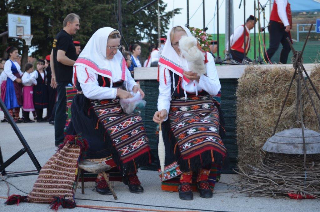 Folklor, ravni kotari, običaji, tradicija