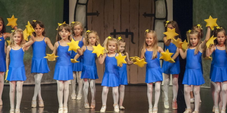 HNK Zadar: Bajka.hr Plesne udruge Gesta, Foto: Željko Karavida