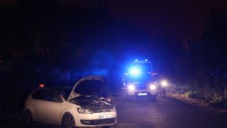 Tučepi: Požar se širi, zahvatio ranč i kuće, vatrogasci u akciji