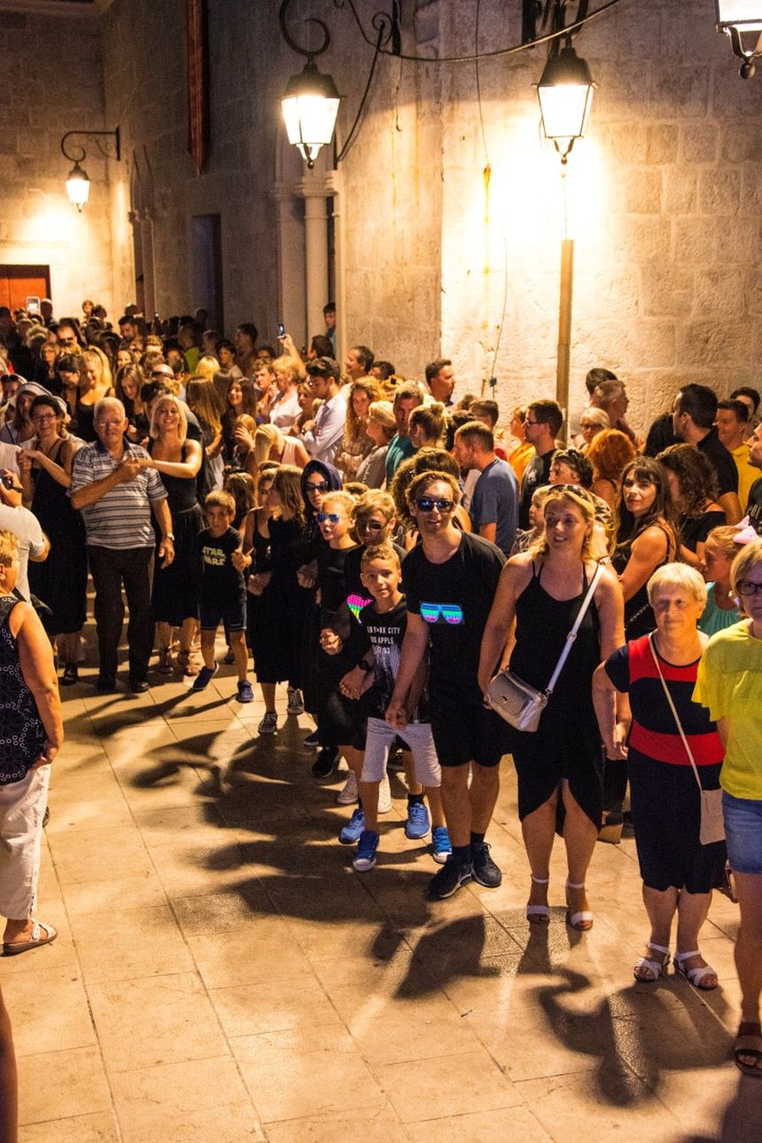 Paški Ljetni karneval 2017