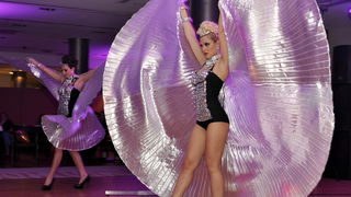 Split, 190413.
Kao dio zabavnog programa  Croatia boat show-a priredjen je Playboy party. Uz prisustvo nezaobilaznih zecica party je odrzan u hotelu Atrium. U programu su sudjelovale plasacice, dj-ica u toplesu i barmeni zongleri.
Na fotografiji: plesacic