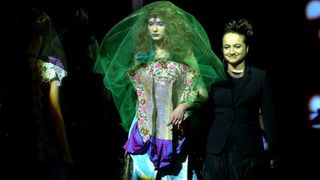 Toyota Fashion week prva večer održana je u ponedjeljak navečer u zagrebačkom Kaptol centru i predstavila zanimljive ideje dizajnera Toyota Fashion week prva večer održana je u ponedjeljak navečer u zagrebačkom Kaptol centru i predstavila zanimljive ideje dizajnera