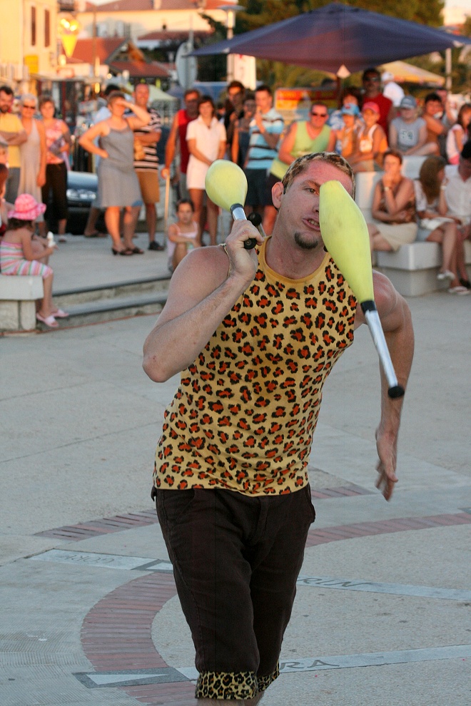 Image 1208367 (auto)