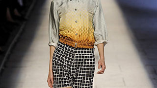 “Tie & dye” tehnika bojanja odjeće (Moda.hr)