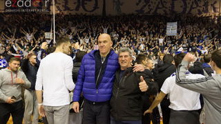 Humanitarno gledanje utakmice Zadar-Cibona (85-84) u Jazinama Humanitarno gledanje utakmice Zadar-Cibona (85-84) u Jazinama