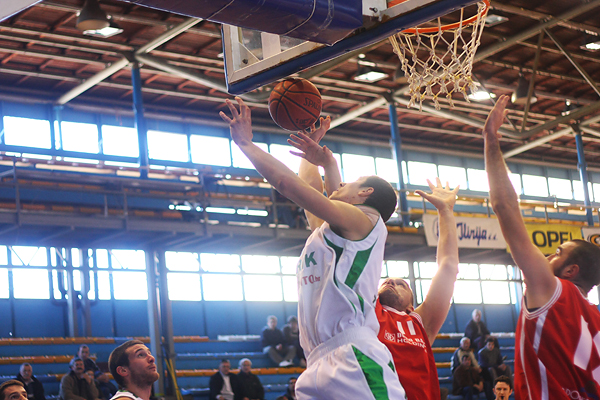 KK Borik-Puntamika – KK Svjetlost Brod (Foto:Saša Čuka) KK Borik-Puntamika – KK Svjetlost Brod (Foto:Saša Čuka)