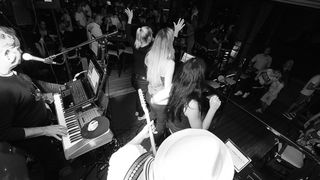 Toto i kraljice u Posh Pubu – foto Ivan Toman Toto i kraljice u Posh Pubu – foto Ivan Toman