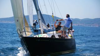 Image 988969 (auto) Image 988969 (auto)