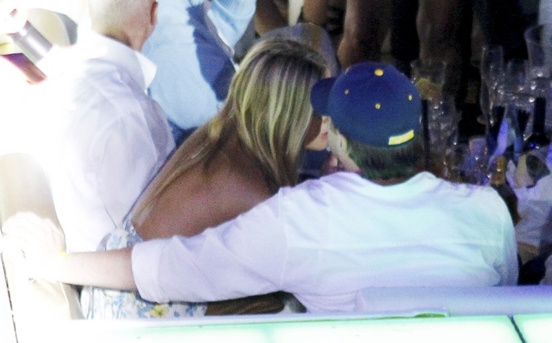 Bar Rafaeli i Leonardo Di Caprio u Sardiniji (Index.hr)