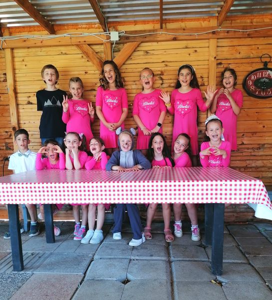 Libretići na snimanju spota u Ponylandu Libretići na snimanju spota u Ponylandu