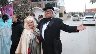 Virske maškare: Karnevalska povorka i Trio Gušt