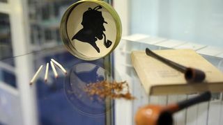 13.01.2014., Zadar – U Gradskoj knjiznici odrzava se tjedan Sherlocka Holmesa osmisljen u suradnji s britanskom udrugom Undershaw Presentation Trust. Photo: Filip Brala/PIXSELL 13.01.2014., Zadar – U Gradskoj knjiznici odrzava se tjedan Sherlocka Holmesa osmisljen u suradnji s britanskom udrugom Undershaw Presentation Trust. Photo: Filip Brala/PIXSELL