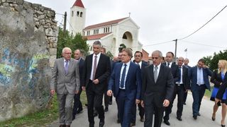 Proslava obljetnice Dana obrane grada Zadra na Dračevcu, Foto: Hrvoje Jelavić/PIXSELL Proslava obljetnice Dana obrane grada Zadra na Dračevcu, Foto: Hrvoje Jelavić/PIXSELL