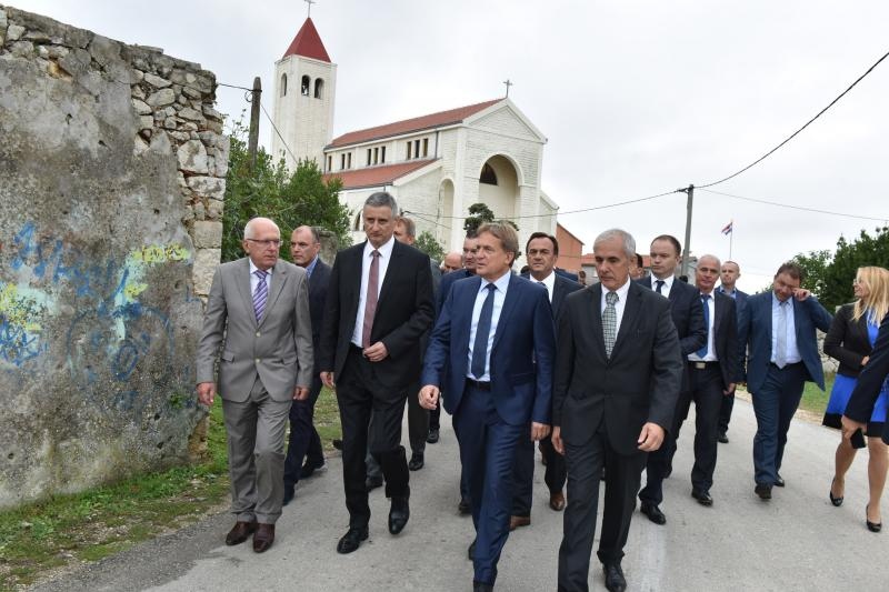 Proslava obljetnice Dana obrane grada Zadra na Dračevcu, Foto: Hrvoje Jelavić/PIXSELL Proslava obljetnice Dana obrane grada Zadra na Dračevcu, Foto: Hrvoje Jelavić/PIXSELL