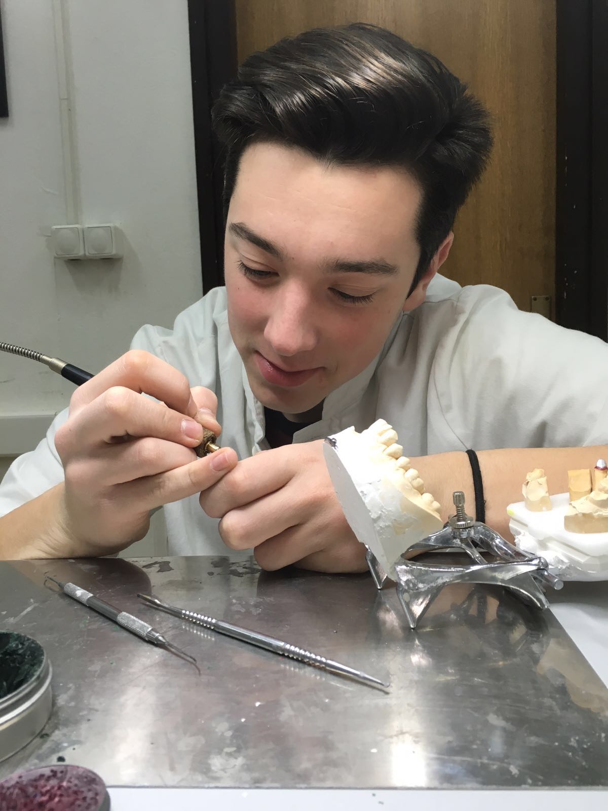 Natjecanje budućih dentalnih tehničara “Schola Medica 2016.” u Medicinskoj školi Ante Kuzmanić