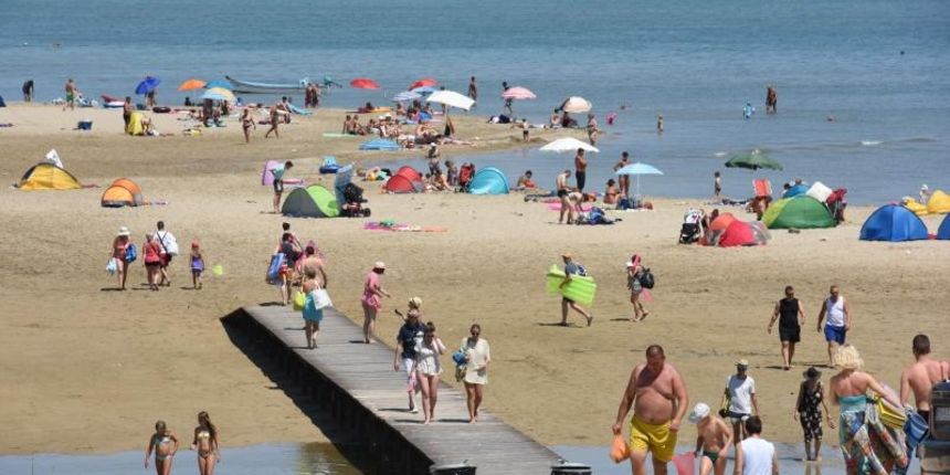 Kraljicina plaza u Ninu, jedna od najljepsih plaza u Hrvatskoj. Photo: Dino Stanin/PIXSELL