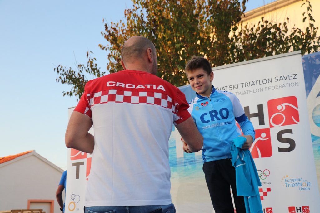 Vir: Akvatlon za početnike – uvod u Prvenstvo Hrvatske u olimpijskom triatlonu Vir: Akvatlon za početnike – uvod u Prvenstvo Hrvatske u olimpijskom triatlonu